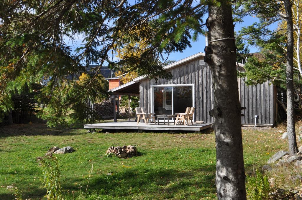 Birch Plain The Sleeping Moose Cottage מראה חיצוני תמונה