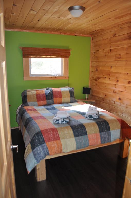 Birch Plain The Sleeping Moose Cottage מראה חיצוני תמונה